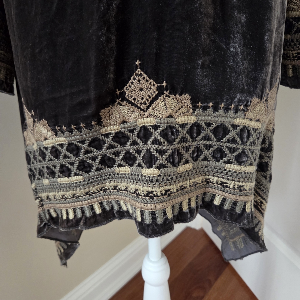 Johnny Was Black Velvet Embroidered Floral Open Blazer with Red Roses - Picture 9 of 9